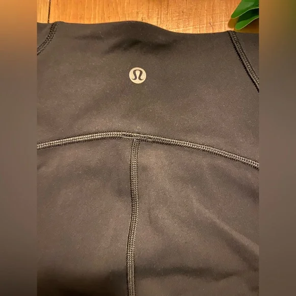 Lululemon Luxtreme Mesh Crops - Picture 3 of 5